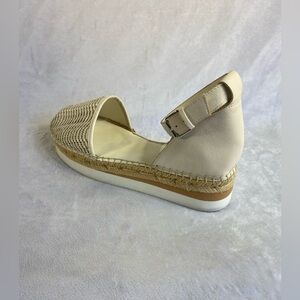 Vince Camuto Brilesha Platform Ankle Straps Imported Women's Shoes 38.5/8-8.5